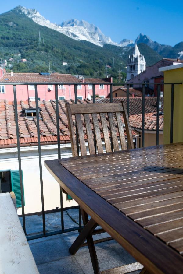 Bed and Breakfast Carrara Bella Екстер'єр фото